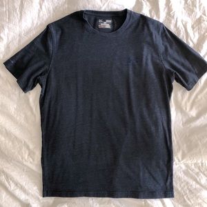 MENS Under Armour T-Shirt